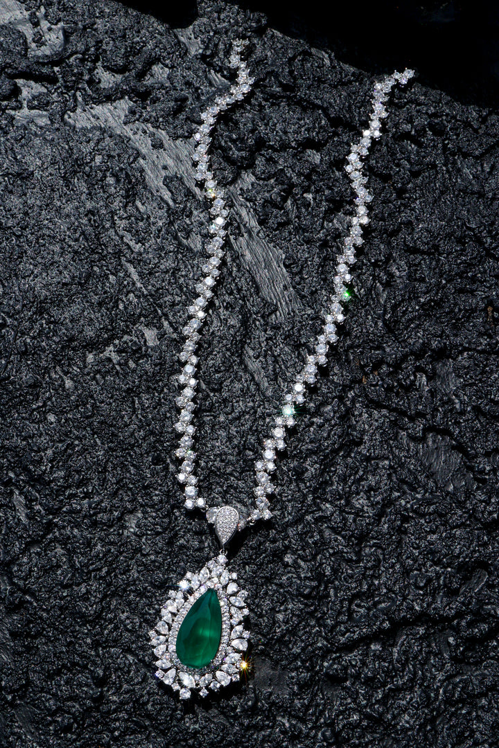 Darcy Green Pendant Necklace