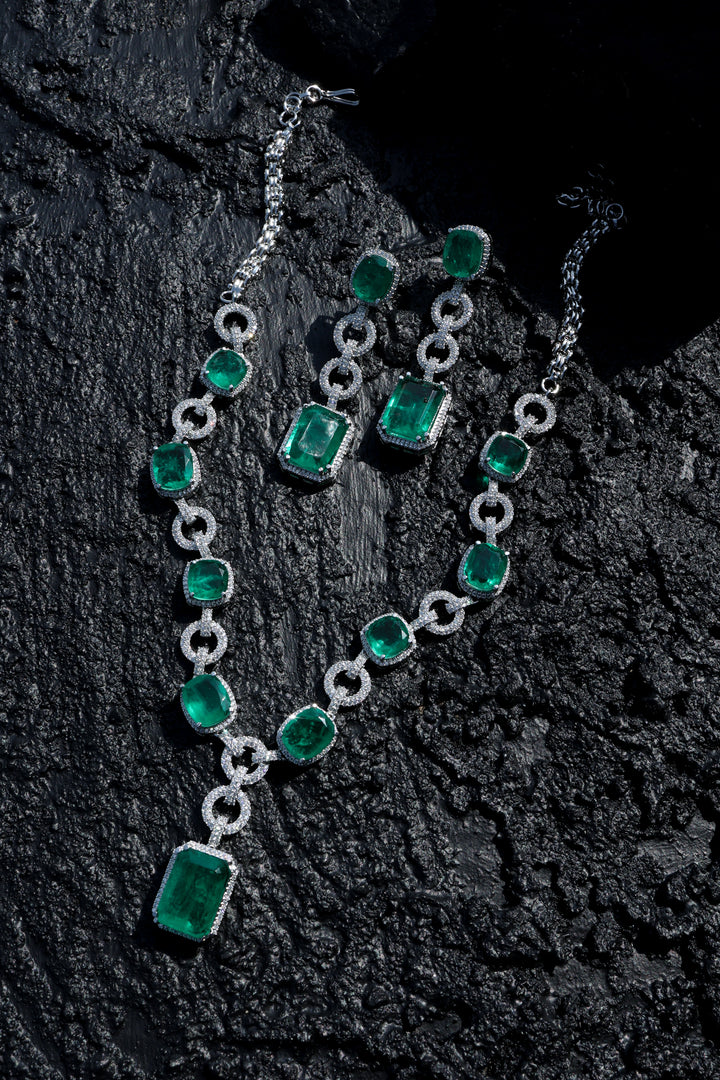 Isabel Green Necklace Set