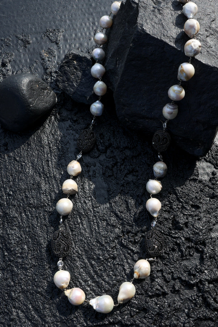 Theron Baroque Pearl Necklace