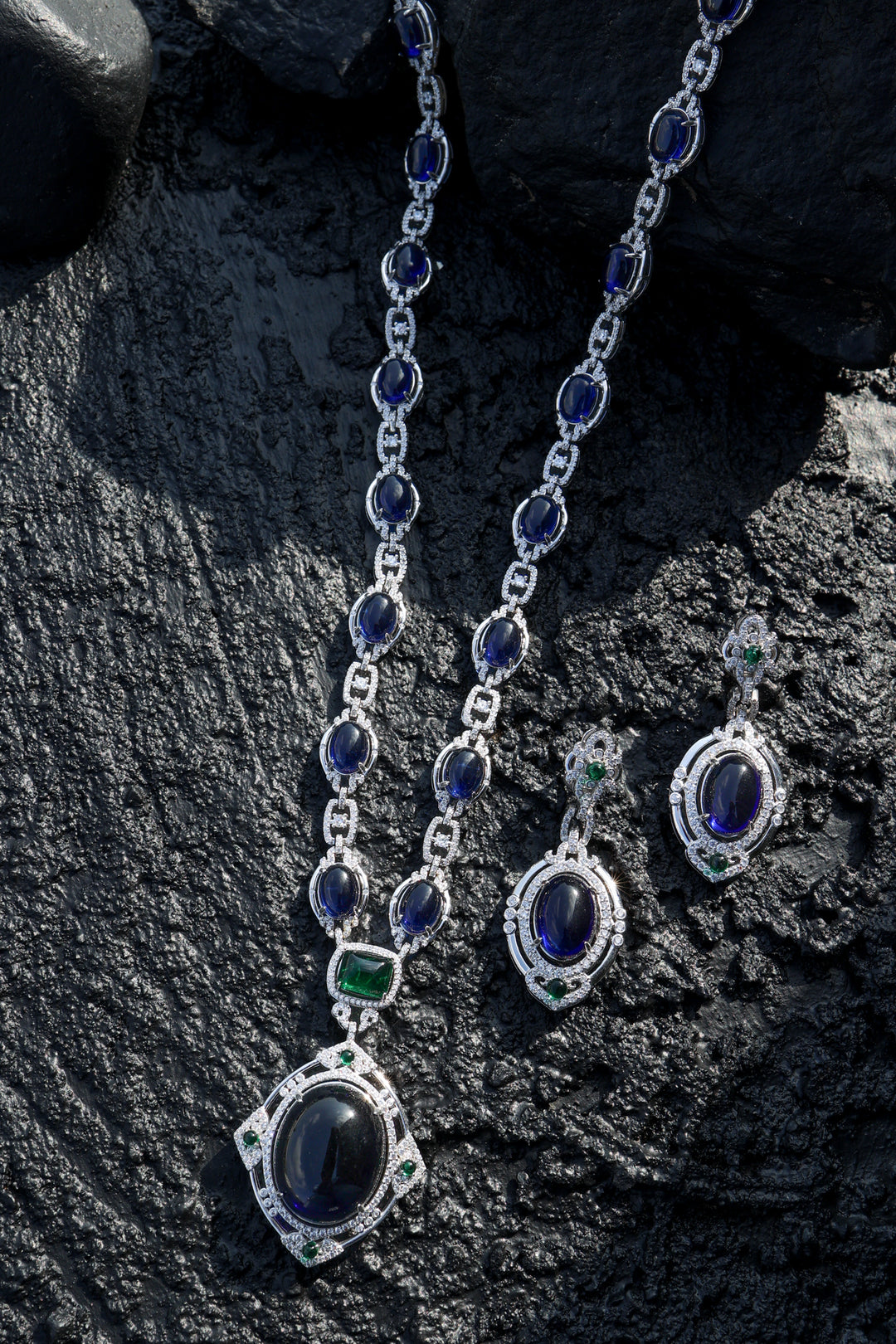 Remi Blue Necklace Set