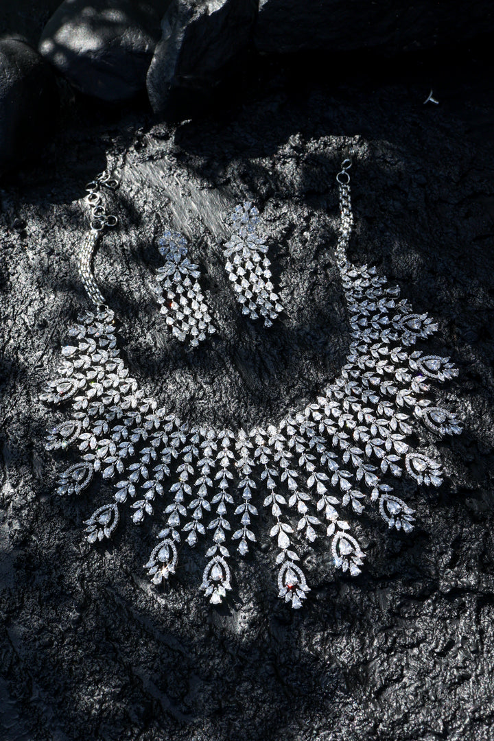 Lilah Statement Necklace Set