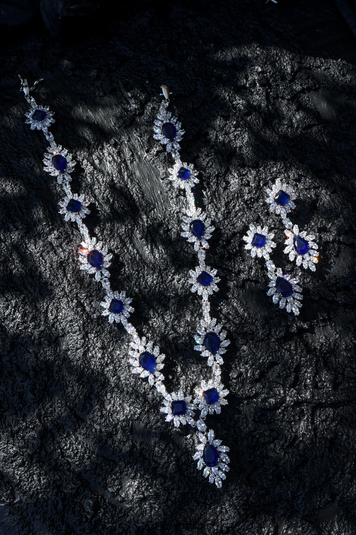 Vivian Blue Victorian Necklace Set