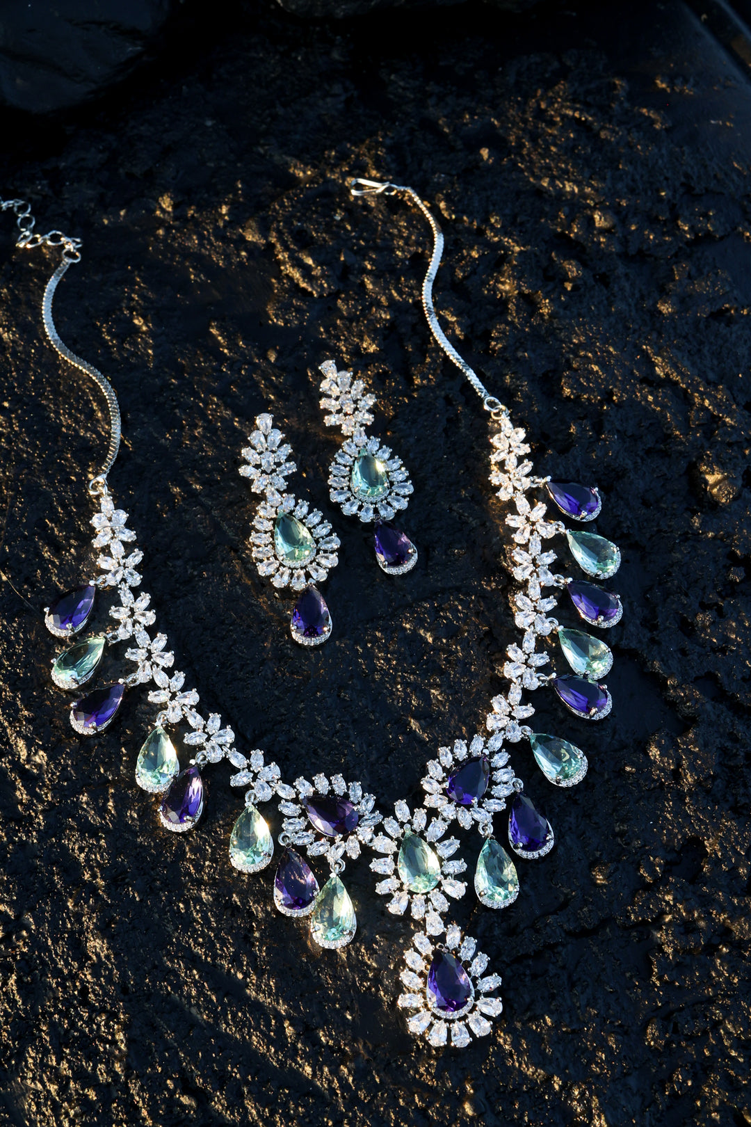 Ophelia Multicolored Necklace Set