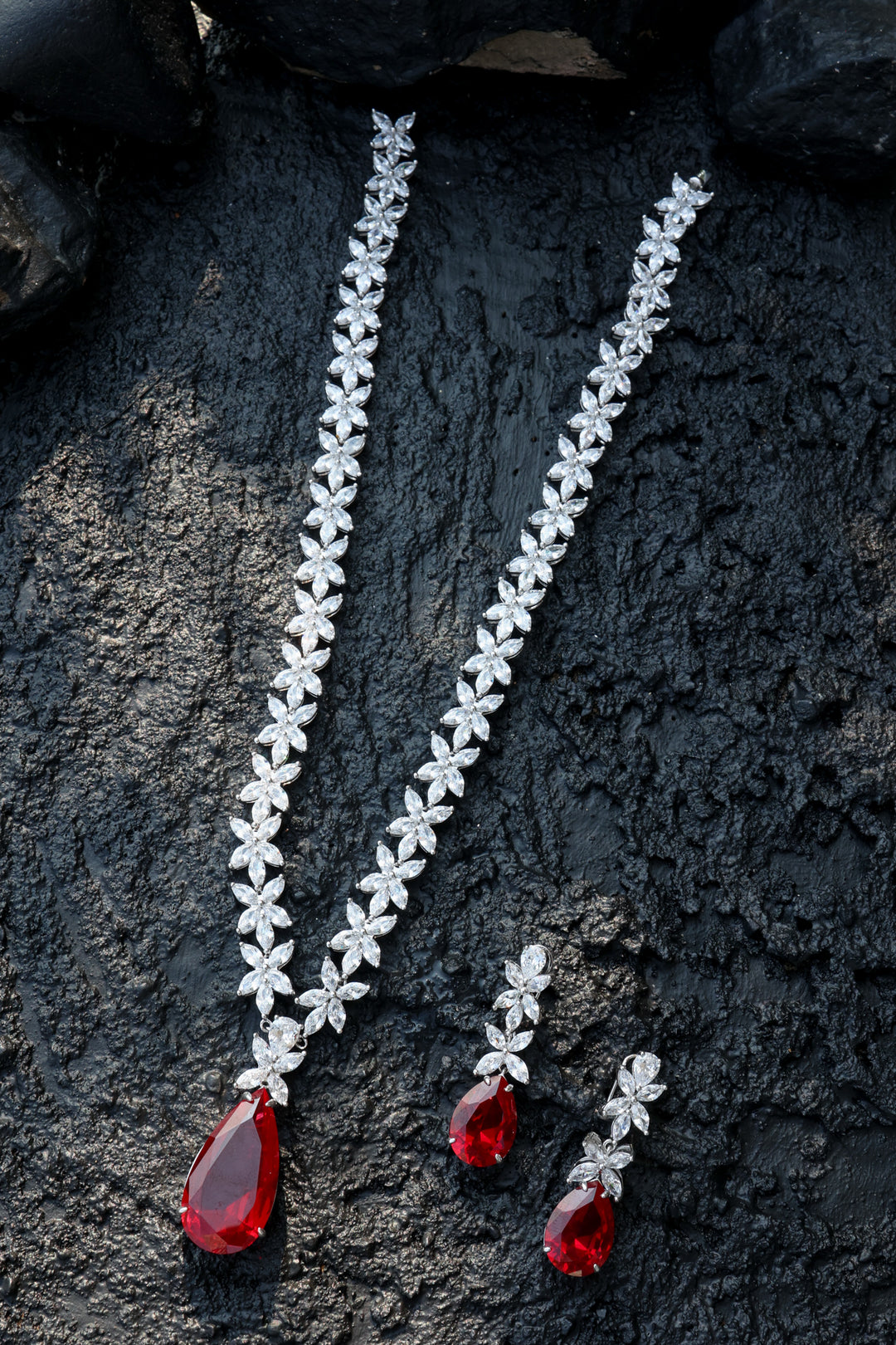 Diana Red Drop Necklace Set