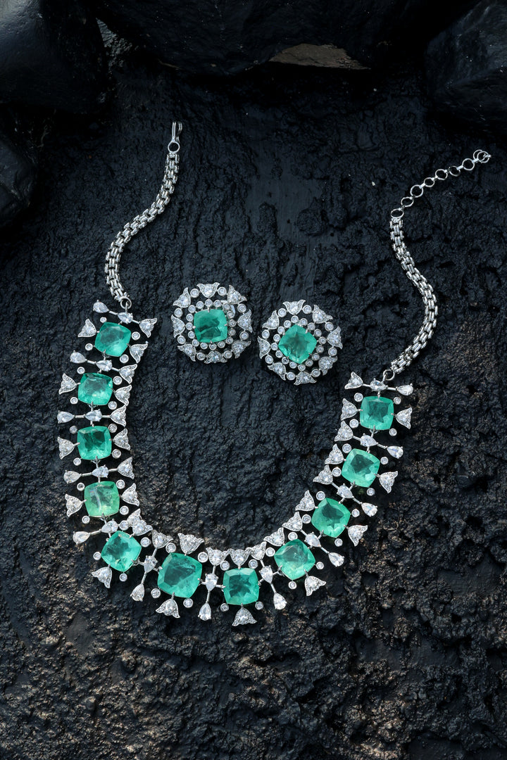 Meriol Mint Necklace Set