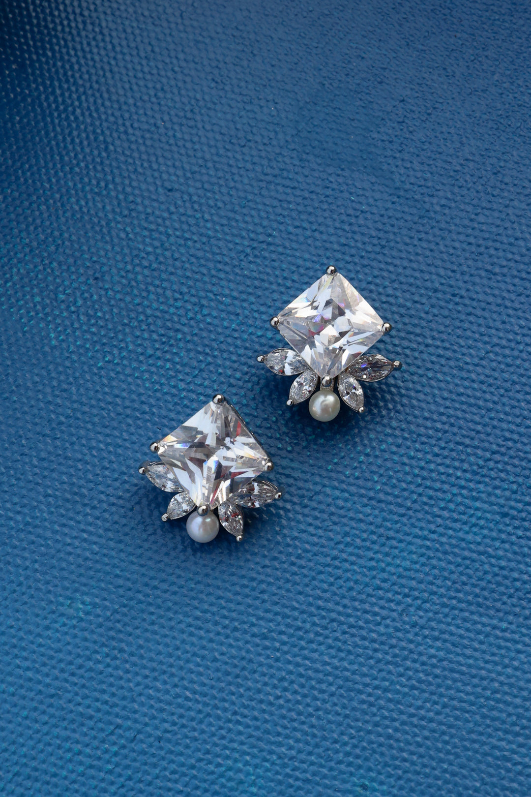 Soleil Minimalistic Studs