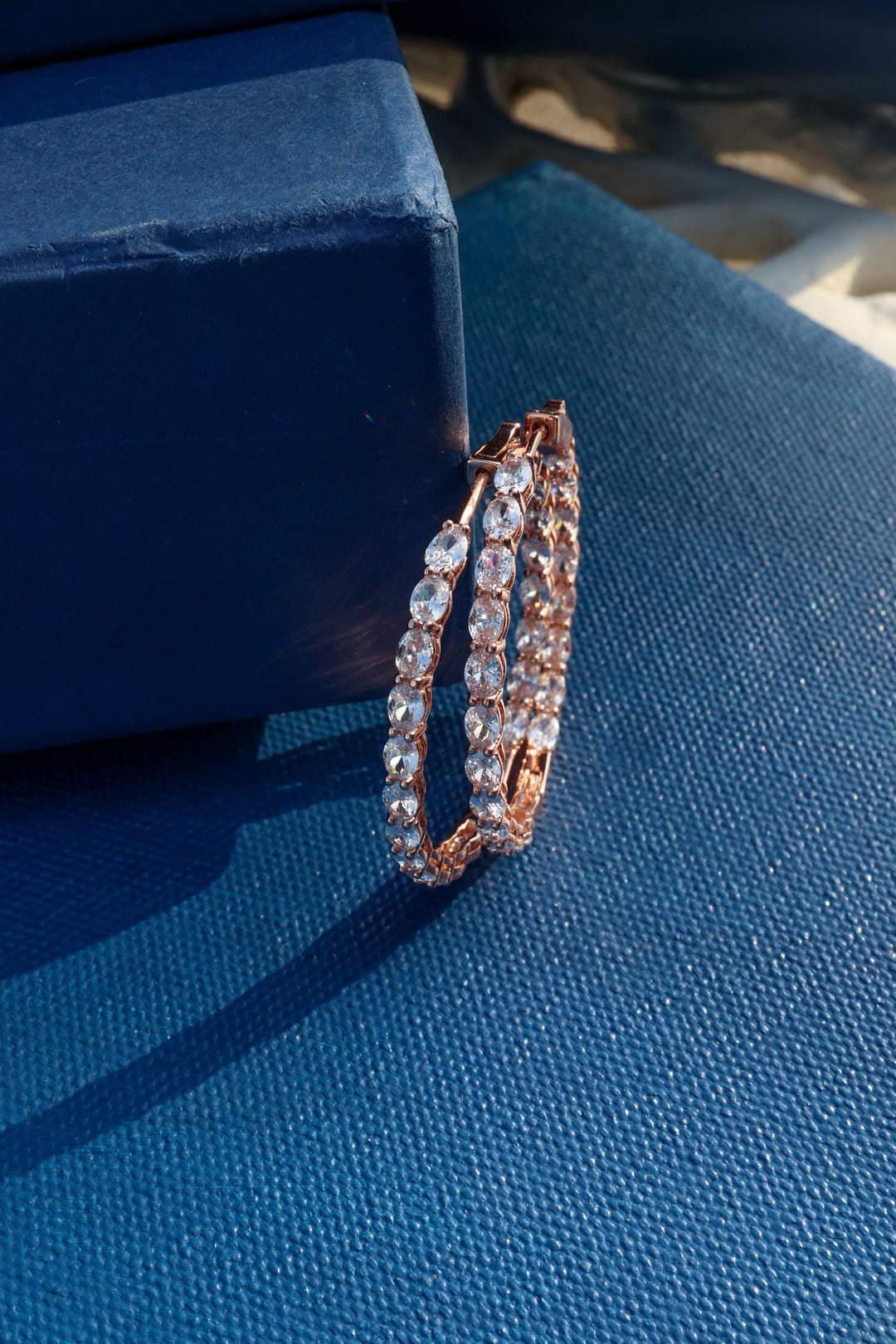 Georgia Minimalistic Hoops