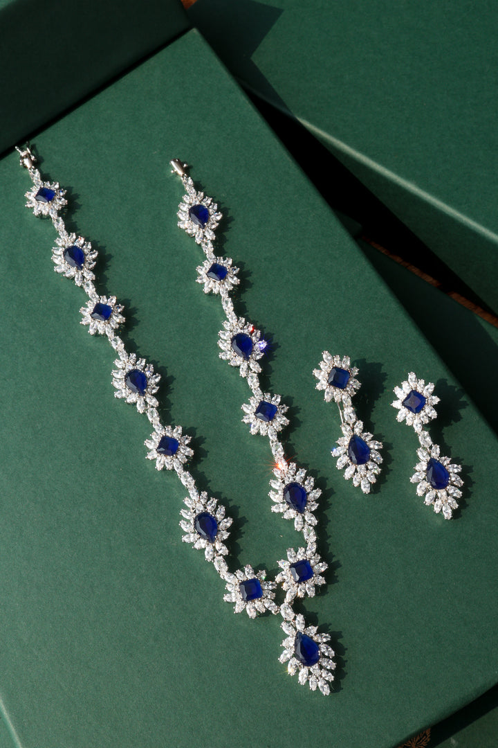 Vivian Blue Victorian Necklace Set