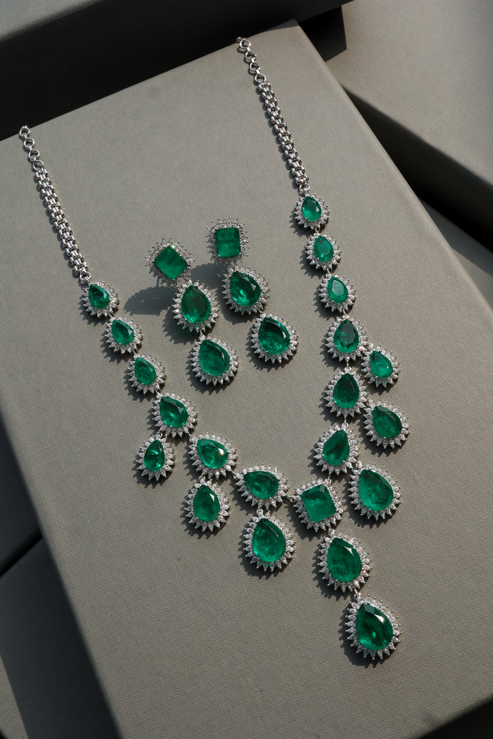 Millie Green Statement Necklace Set