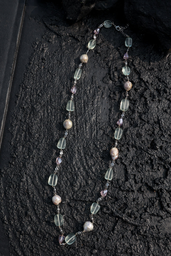Ati Pearl Necklace