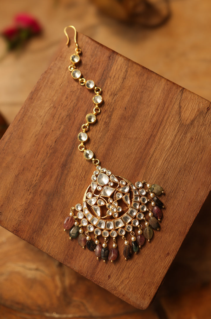 Shazia Kundan Maangtikka