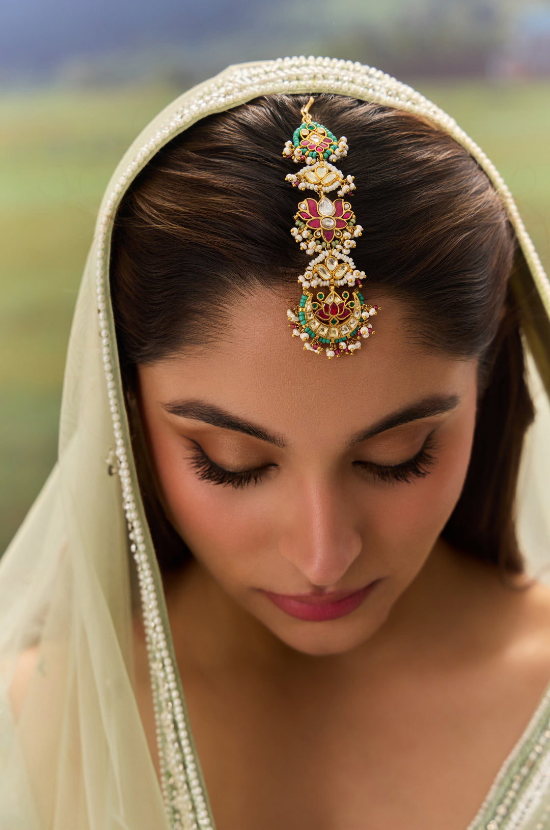 Asmi Multicolored Kundan Maangtikka