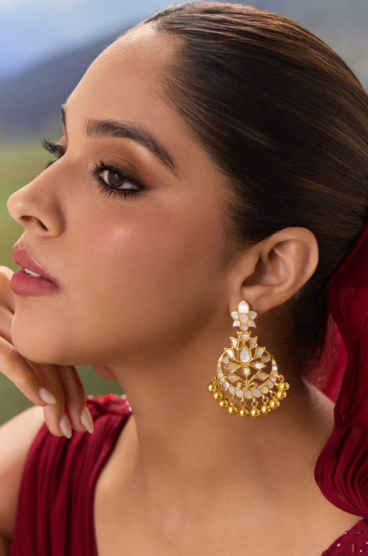 Zohra Mother Of Pearl Silver Earrings