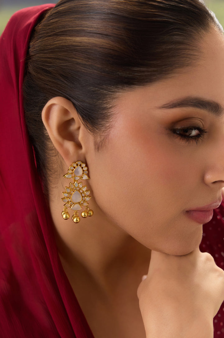 Tanisha Mother Of Pearl Silver Earrings