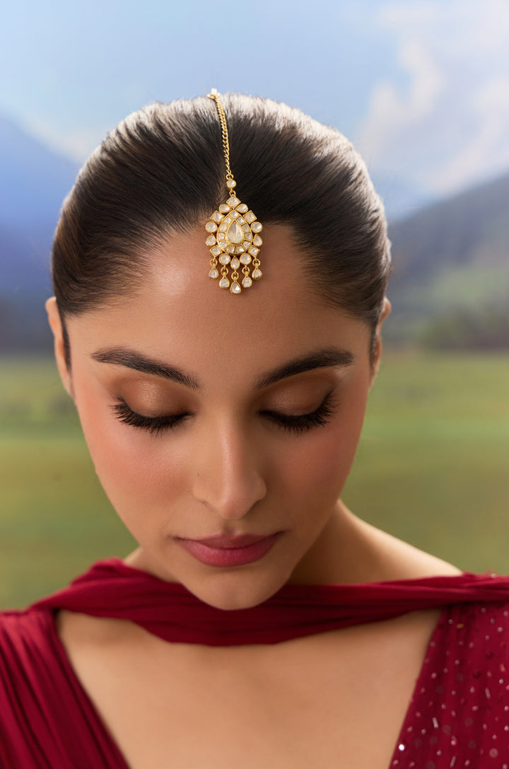 Geetha Polki Silver Maang Tikka