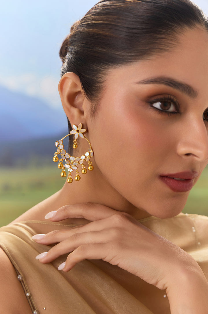 Shreyas Mother Of Pearl Chandbali