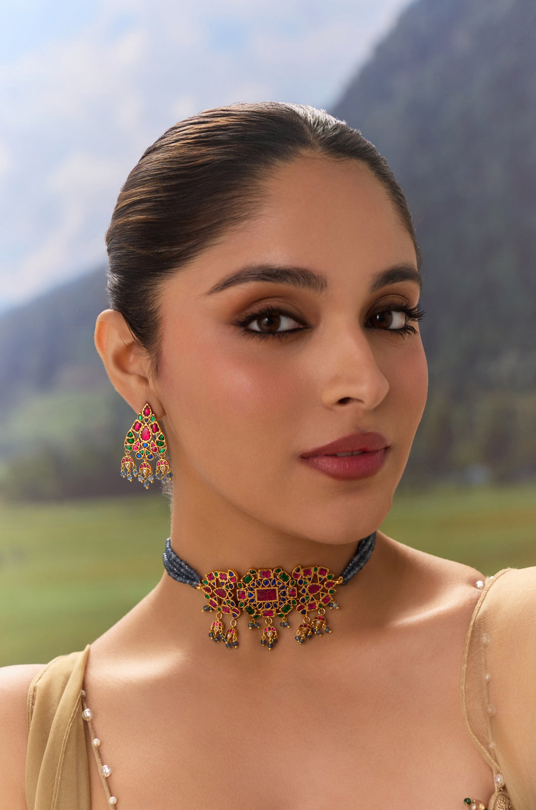 Avisha Multicolored Silver Necklace Set