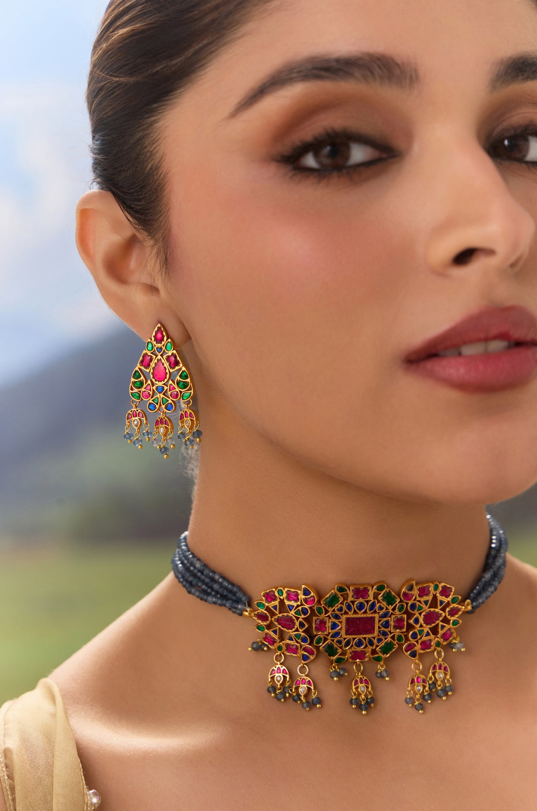 Avisha Multicolored Silver Necklace Set