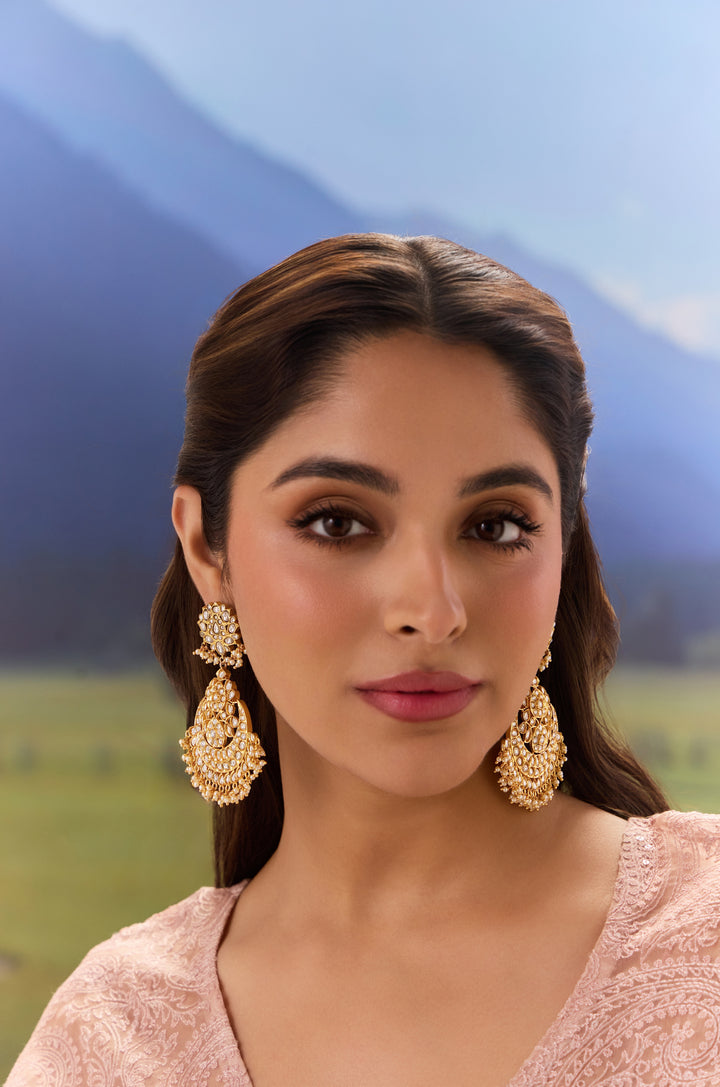 Raghvi Kundan Chandbali Earrings