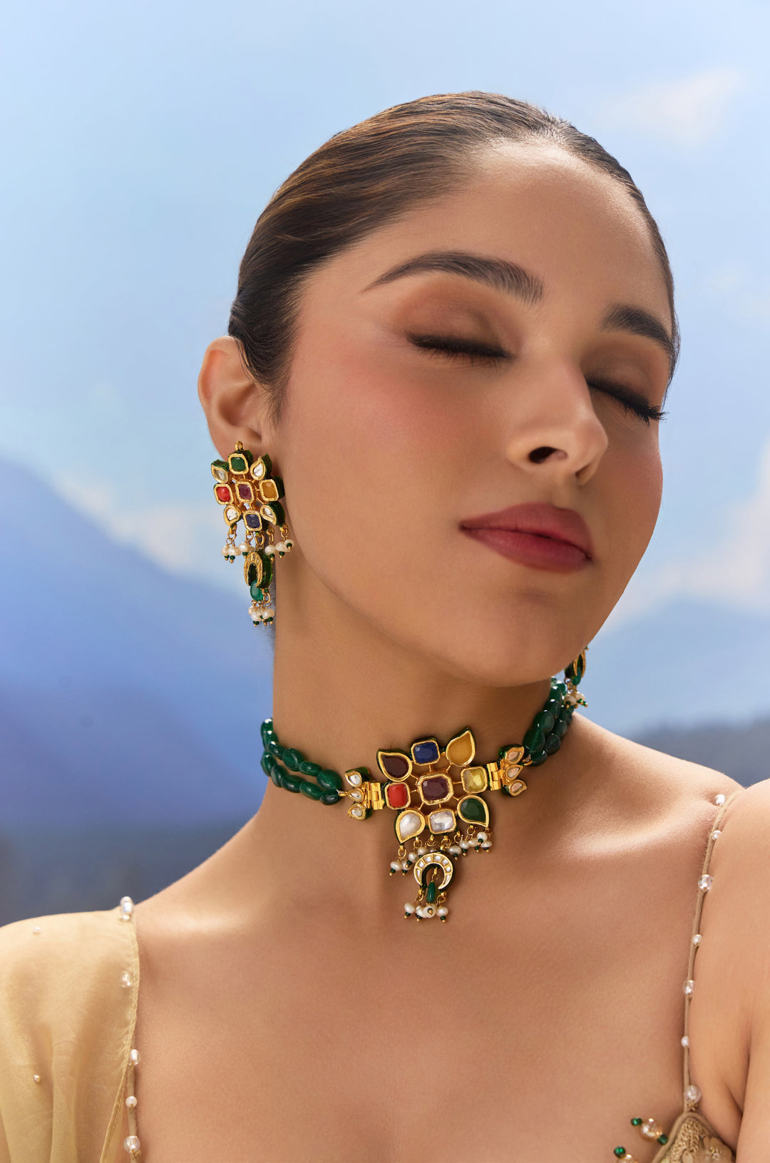 Naisha Navrattan Choker Necklace Set
