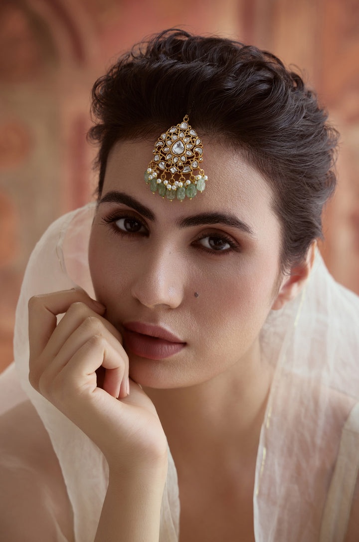 Harisha Mint Kundan Maangtikka