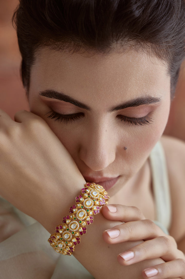 Tanisha Red Polki Silver Bangle
