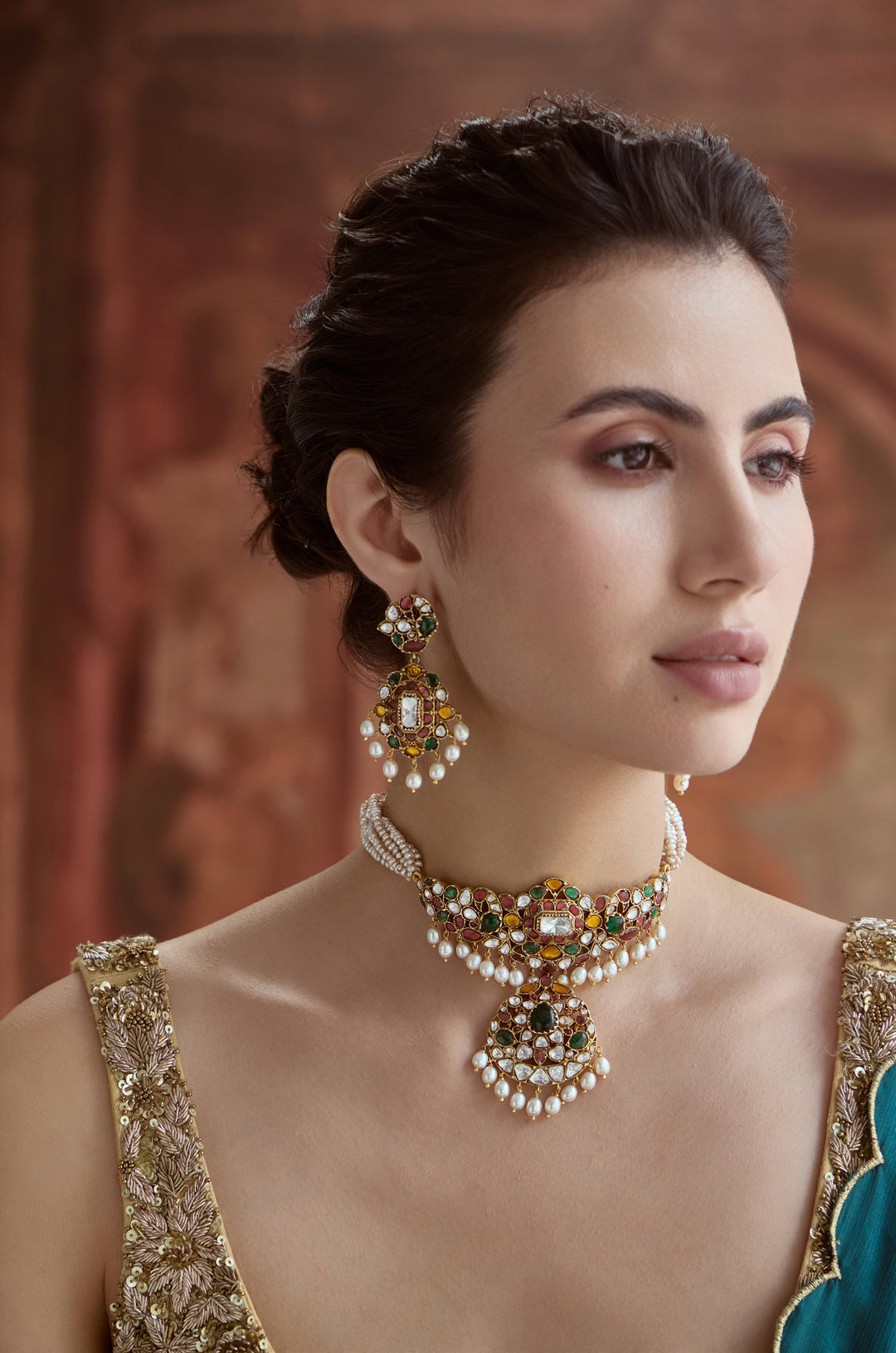 Harika Navrattan Silver Necklace Set