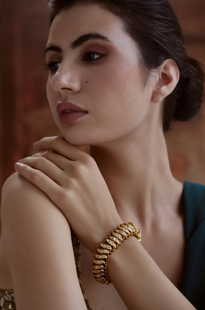 Yasmin Sutlada Polki Bangle