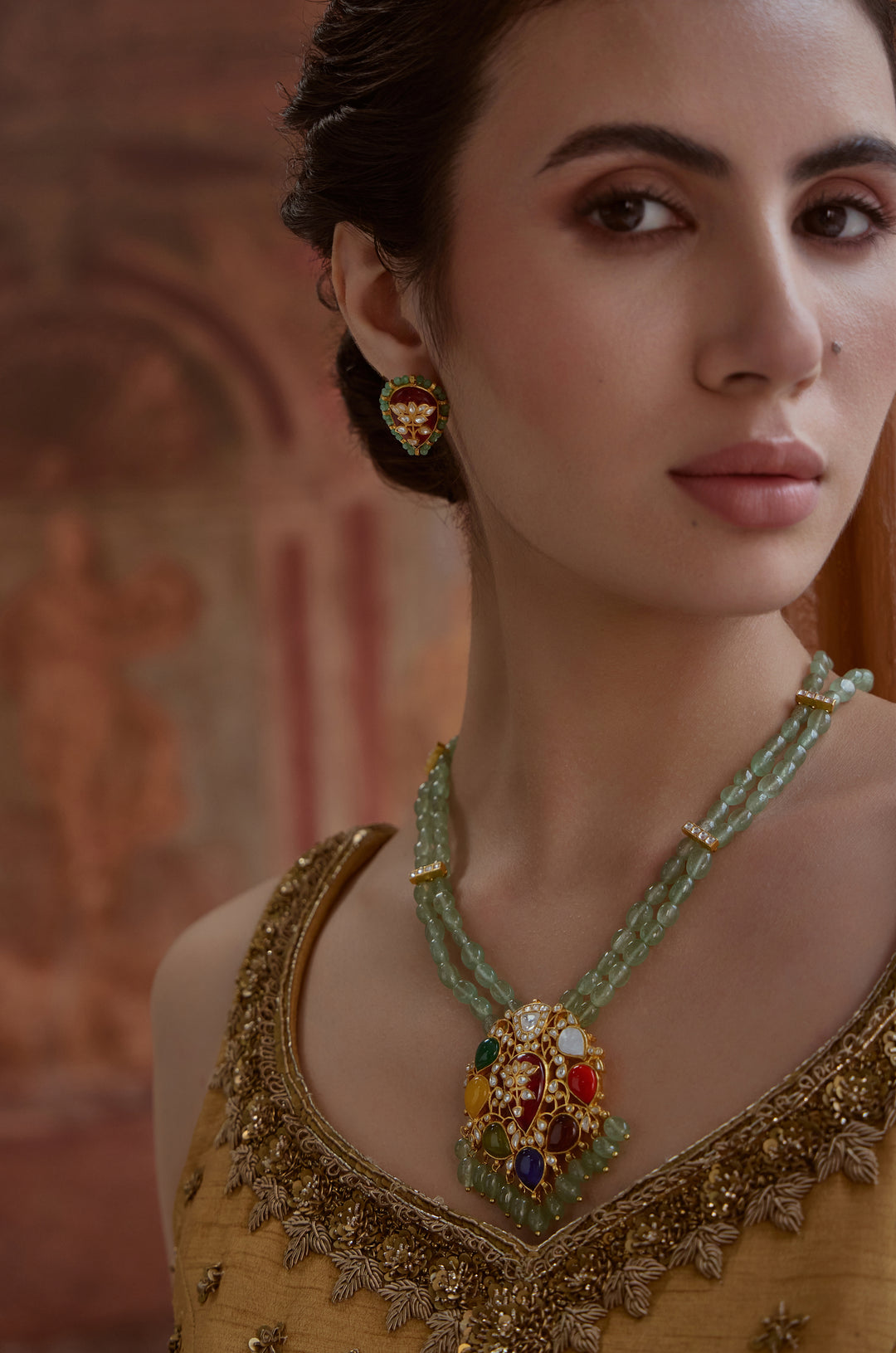 Nayra Navrattan Kundan Necklace Set