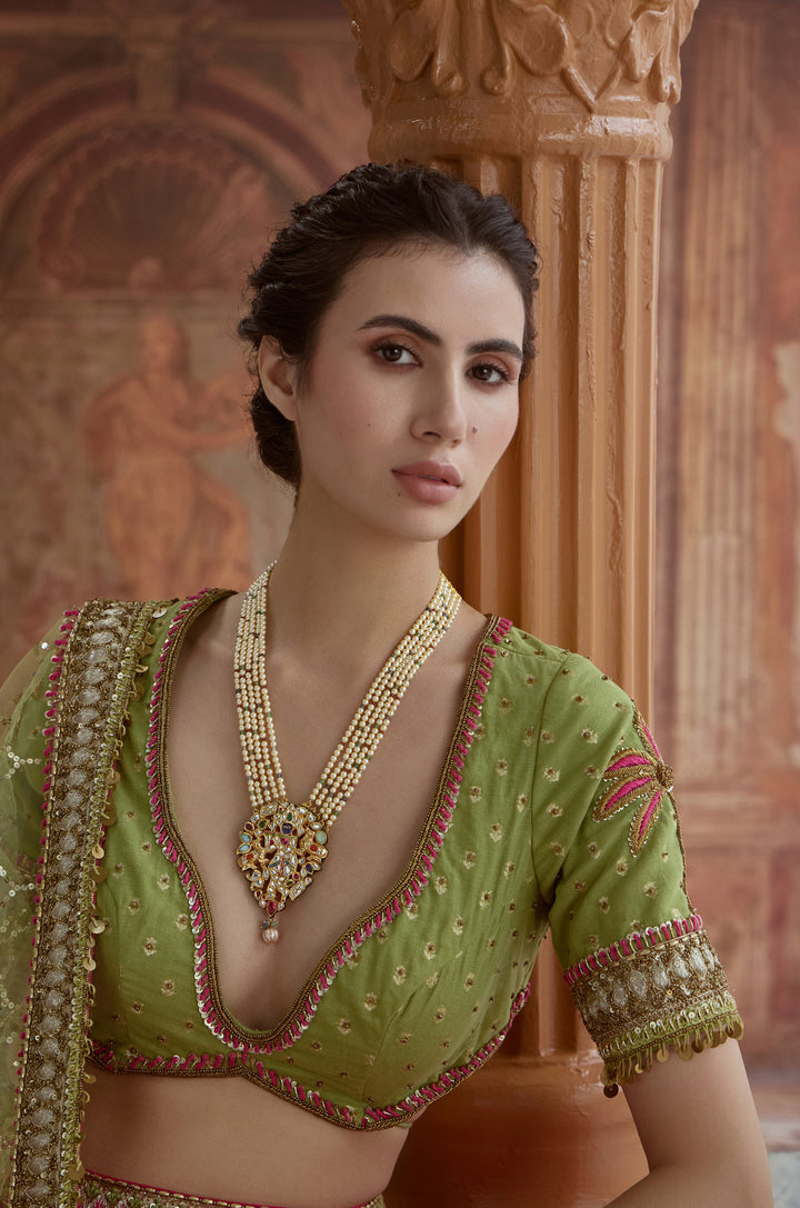 Zohra Pearl Navrattan Necklace