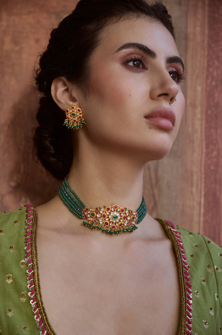 Inaya Green Kundan Necklace Set