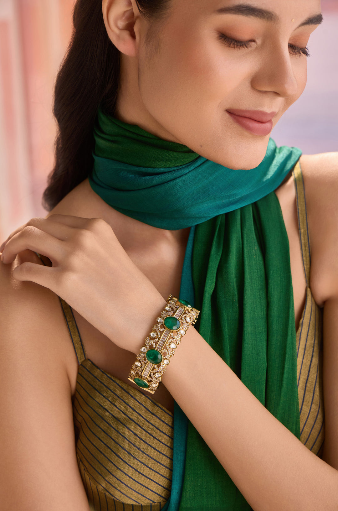 Vedasi Green Polki Bangle