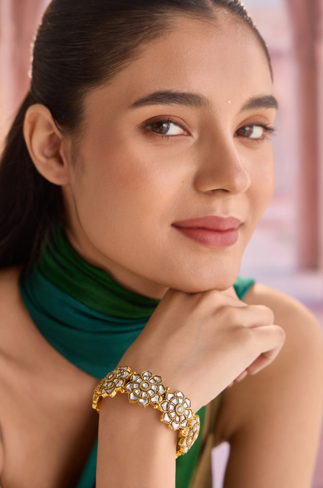 Prachika Kundan Bangle