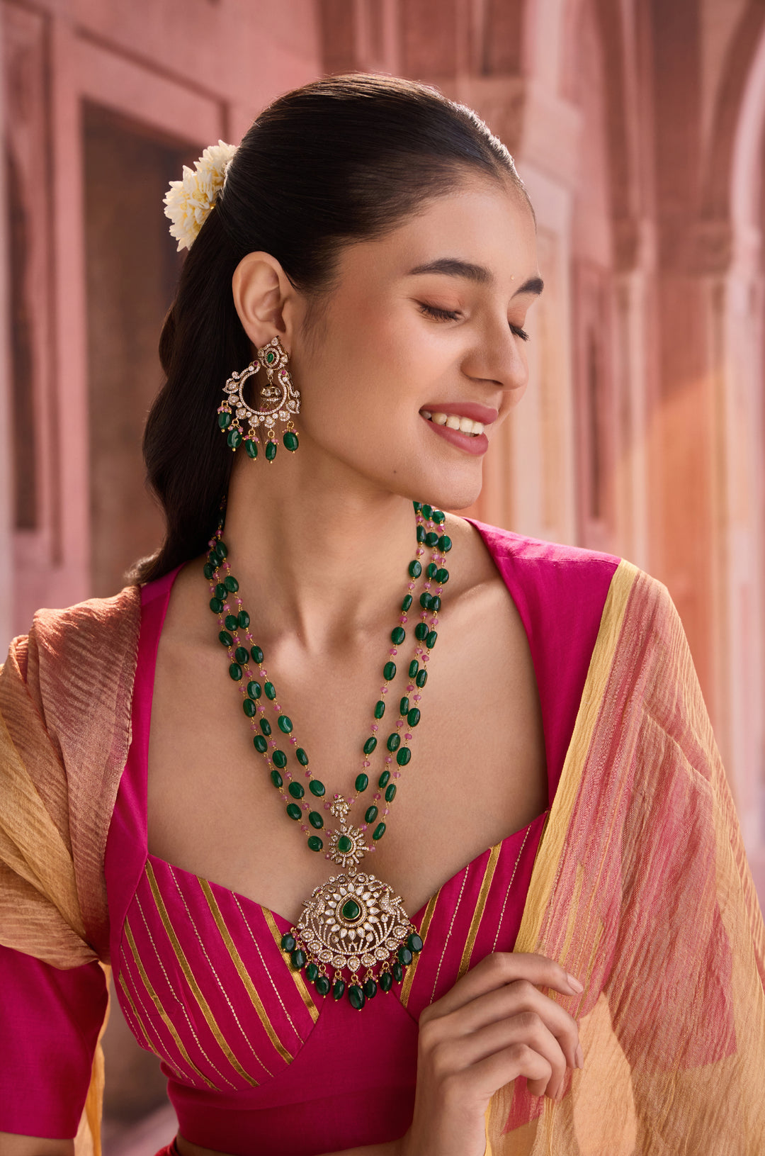 Kuhu Victorian Polki Necklace Set