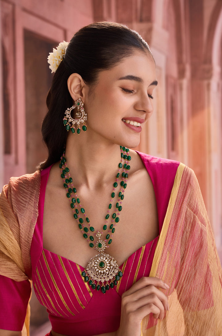 Kuhu Victorian Polki Necklace Set