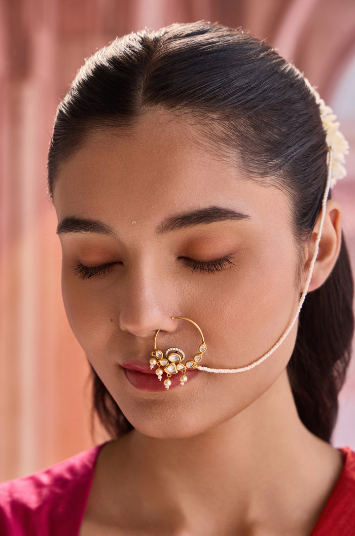 Hansika Polki Nosepin