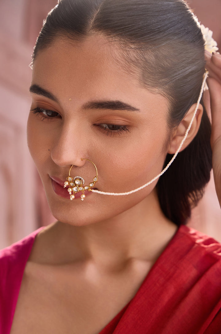 Hansika Polki Nosepin