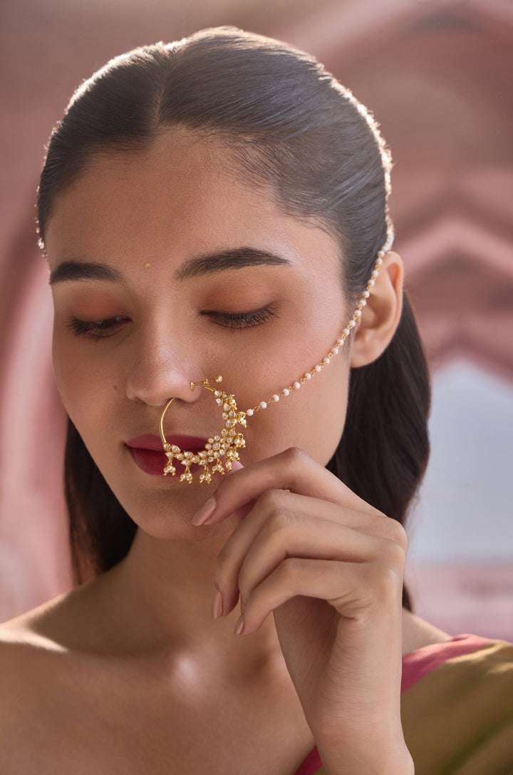 Flora Polki Silver Nosepin