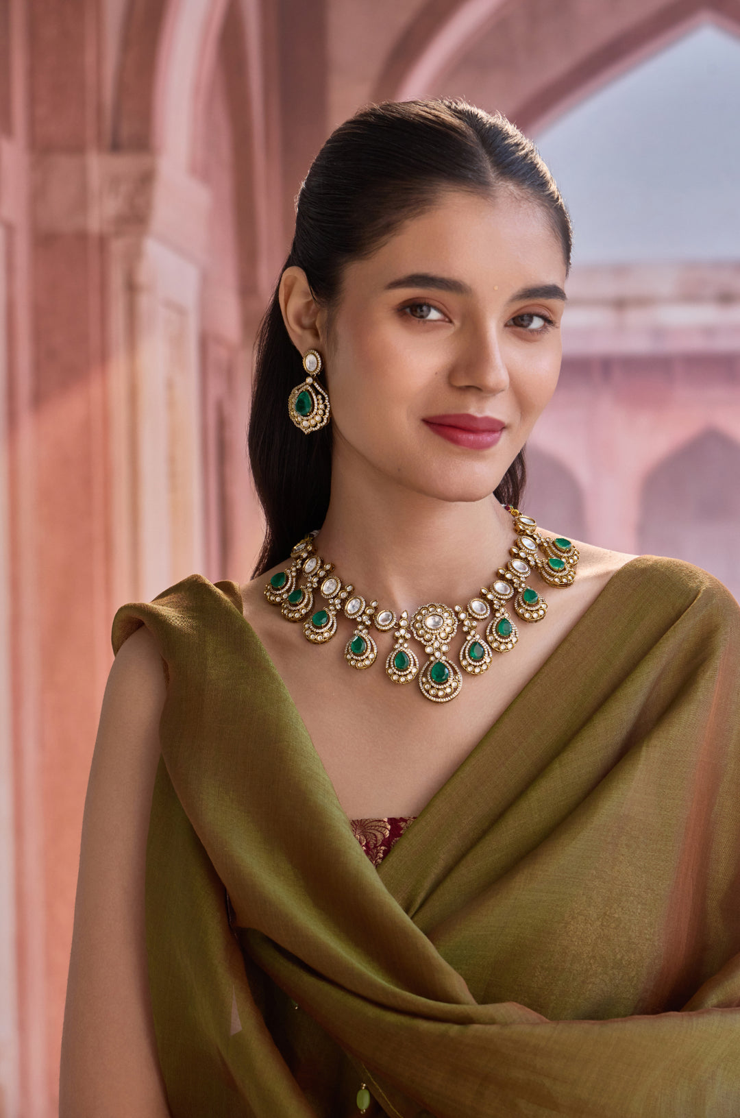 Wimya Green Polki Necklace Set