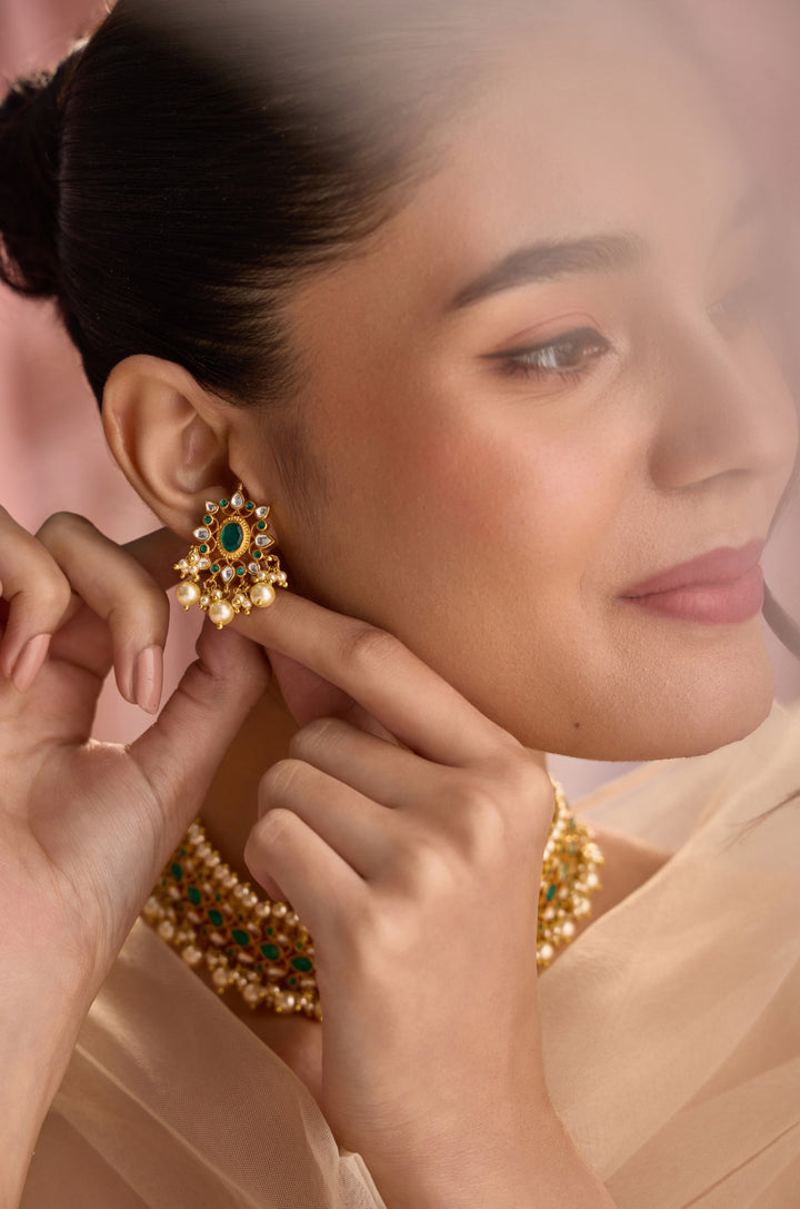 Asita Kundan Necklace Set