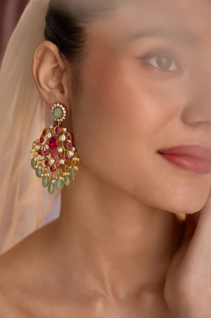 Alaiza Red Kundan Earrings