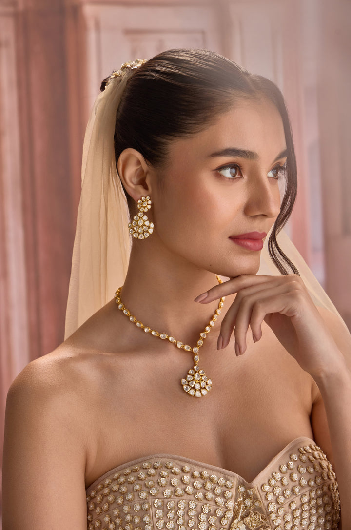 Aarini Polki Silver Pendant Necklace Set