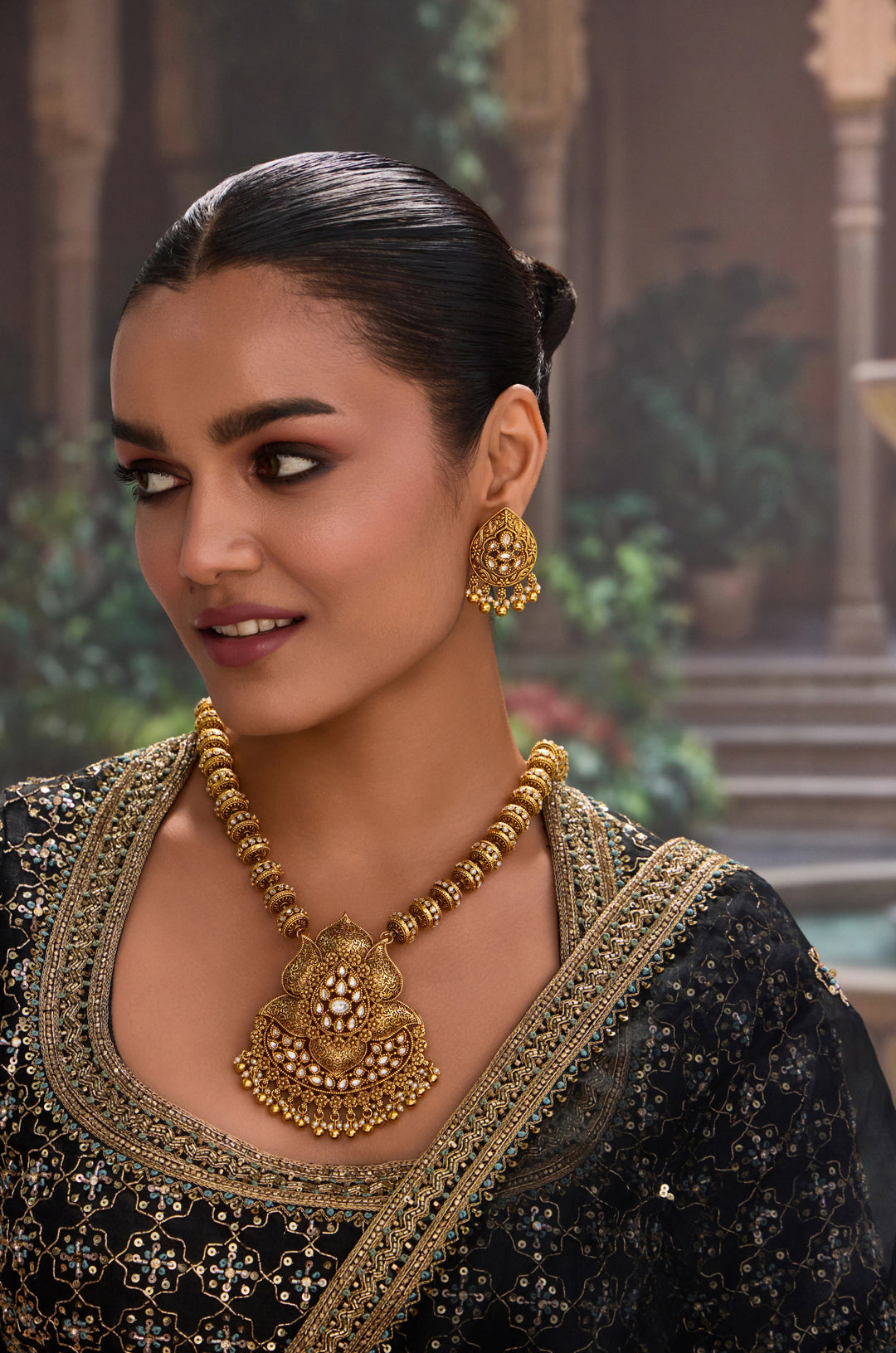 Sargun Temple Necklace Set