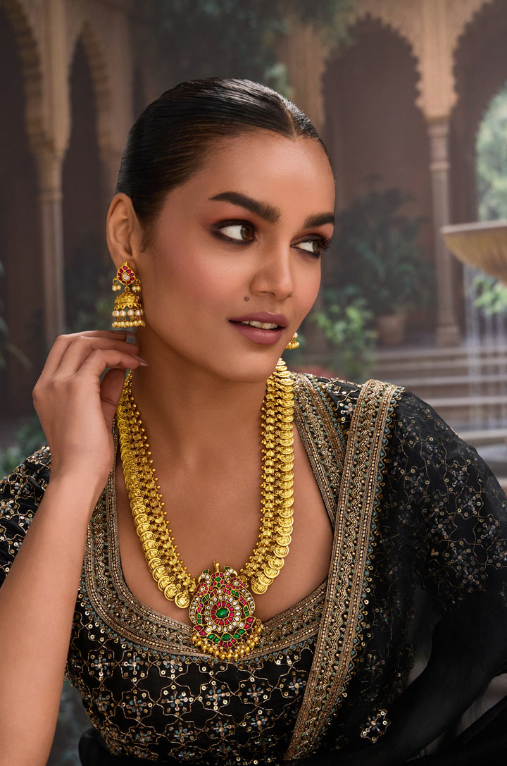 Wamika Kemp Temple Necklace Set