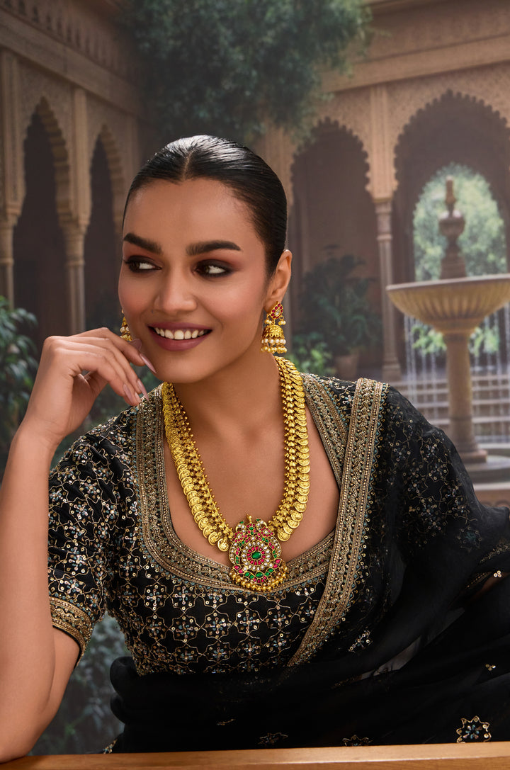 Wamika Kemp Temple Necklace Set