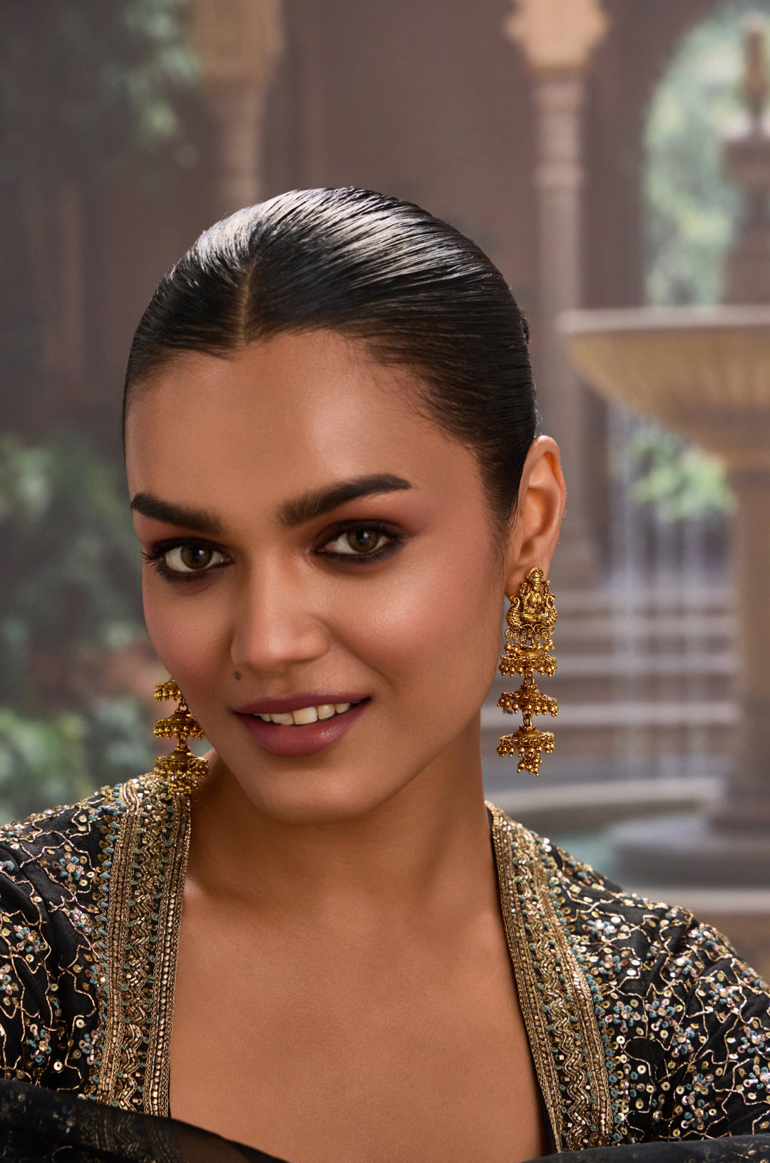 Aarti Temple Jhumka Earrings