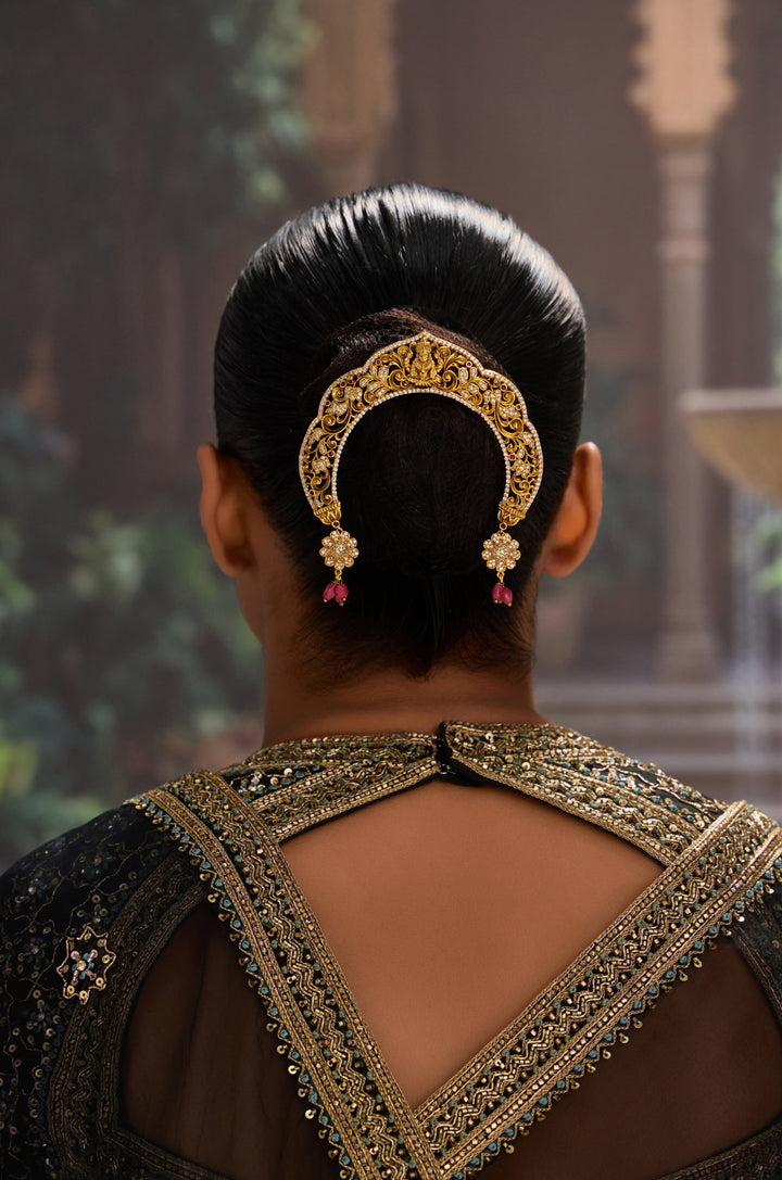 Nisha Temple Work Braid Pin