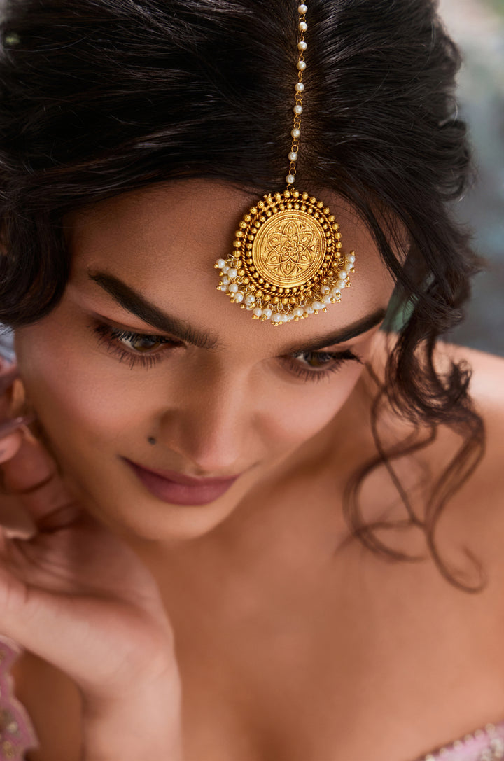 Shweta Temple Maangtikka