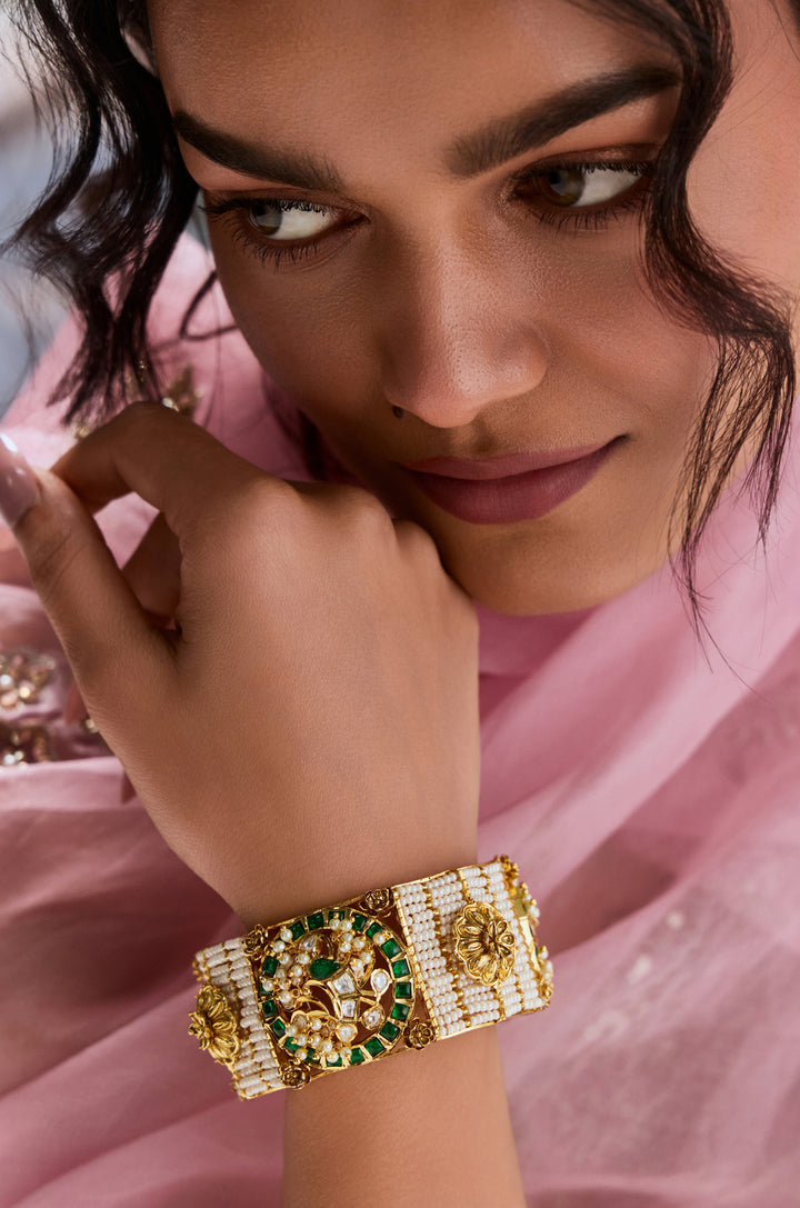 Anjana Pearls And Kundan Bangle