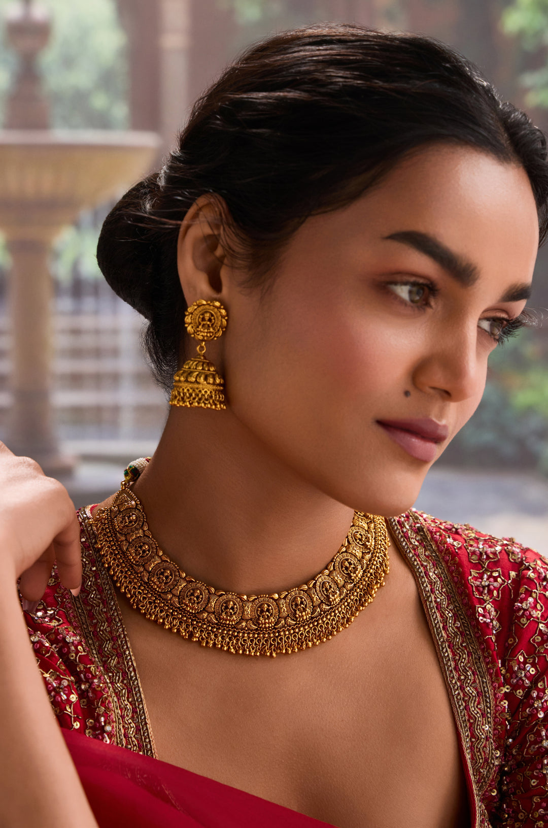 Ronisha Temple Work Necklace Set